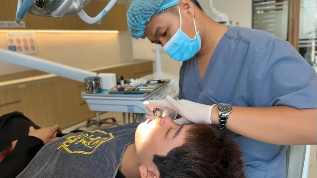 cách vệ sinh răng miệng sau khi niềng răng