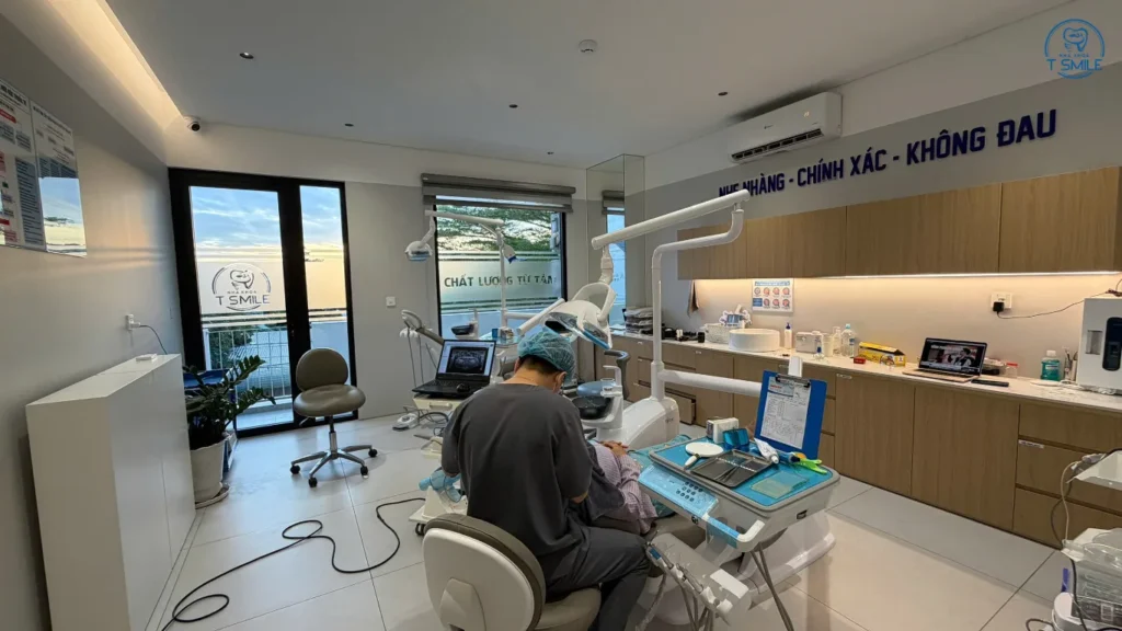 lấy tuỷ răng có tiêm thuốc tê không