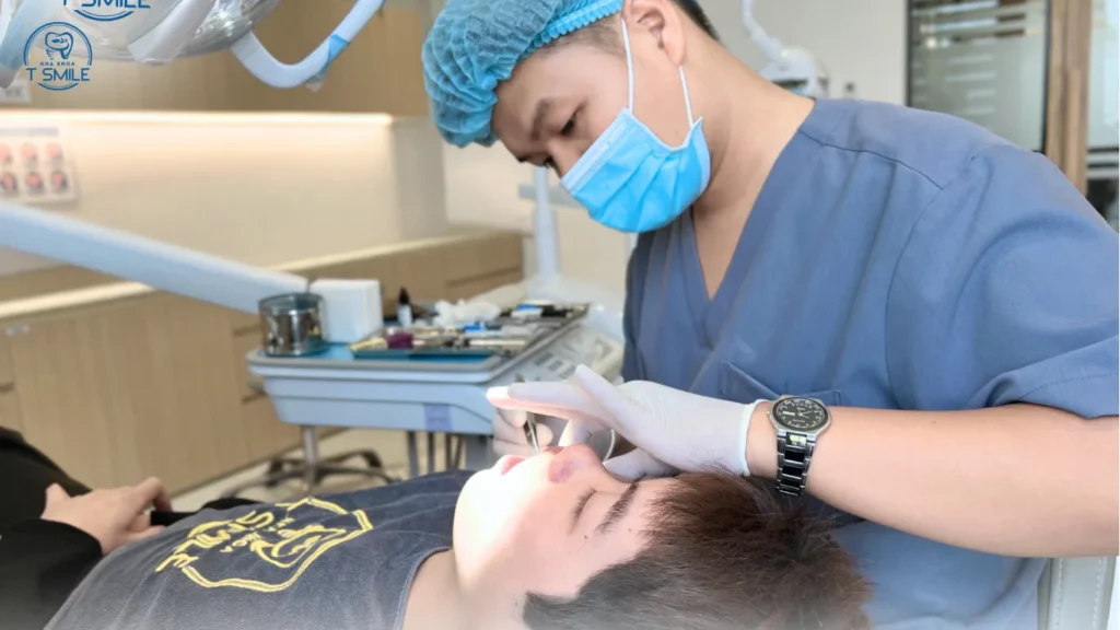 viêm nướu răng có tự hết không